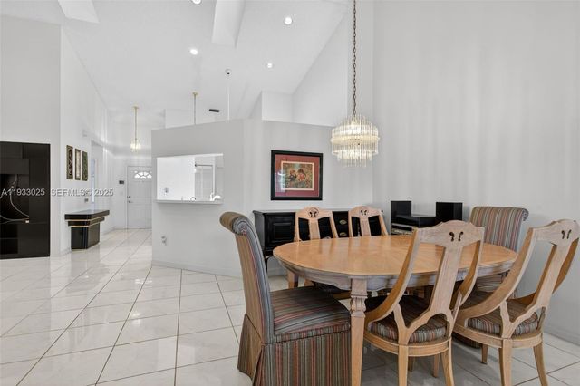 9764 Malvern Dr, Tamarac, FL 33321