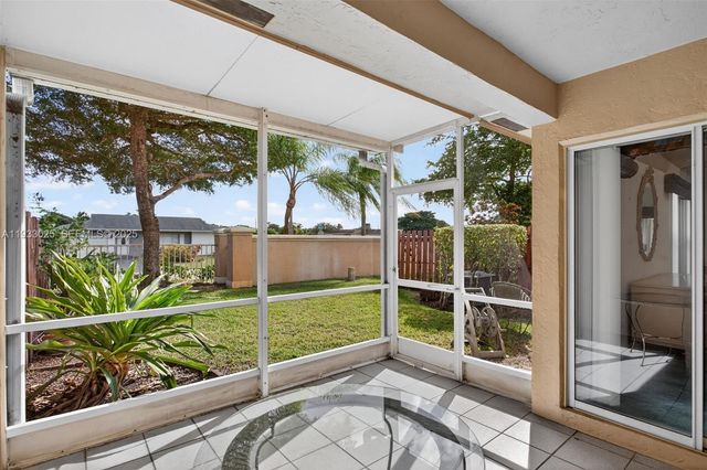 9764 Malvern Dr, Tamarac, FL 33321