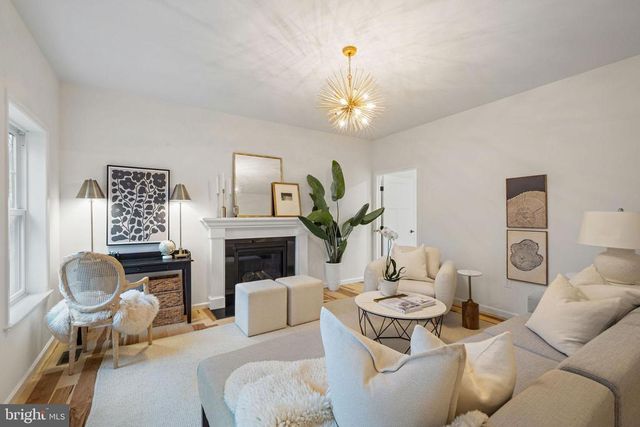 104 E HAVEN CT, Charlottesville, VA 22911