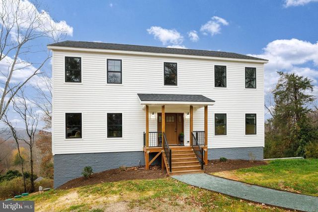 104 E HAVEN CT, Charlottesville, VA 22911