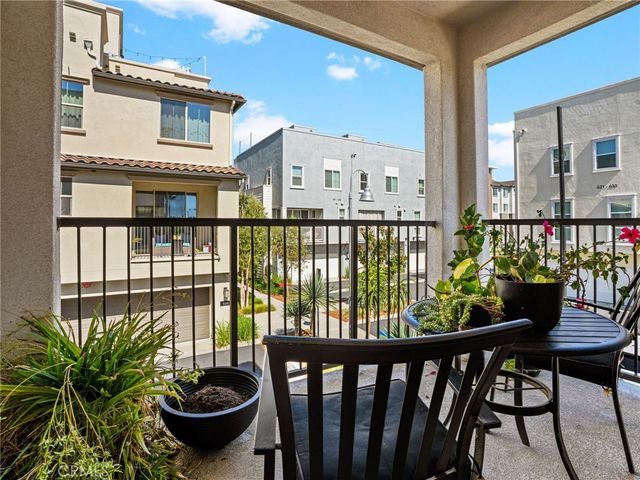 633 S Motif, Anaheim, CA 92805