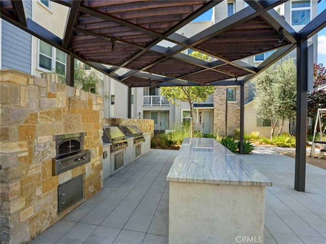633 S Motif, Anaheim, CA 92805