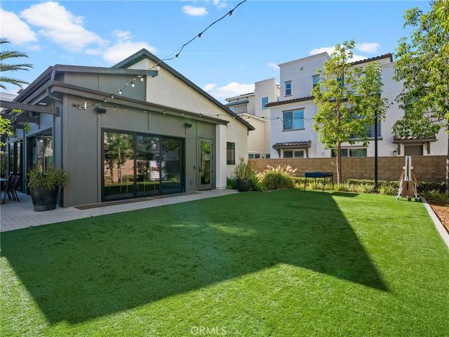 633 S Motif, Anaheim, CA 92805