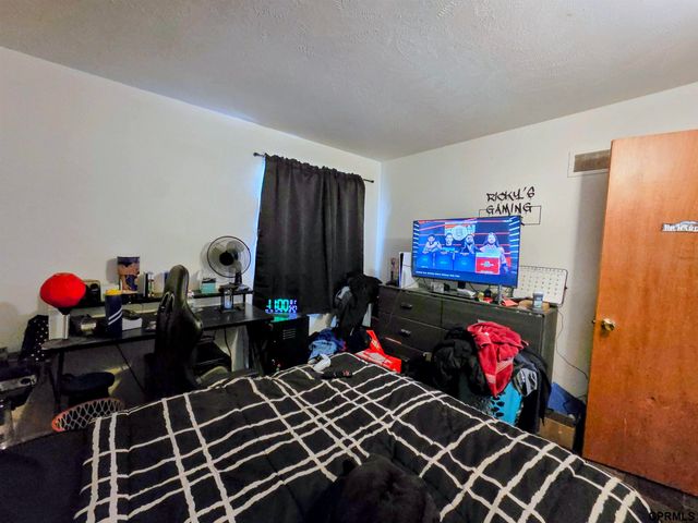 8462 grand Avenue, Omaha, NE 68134