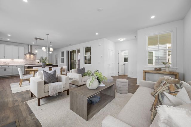 333 Trailmore Lane, Summerville, SC 29486