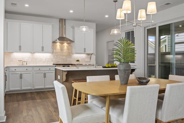 333 Trailmore Lane, Summerville, SC 29486