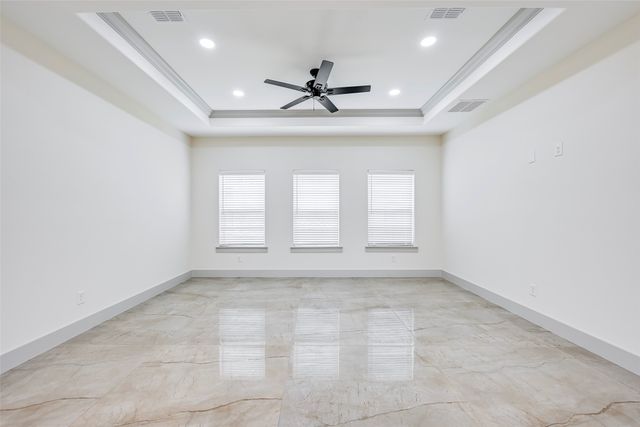 1102 Fort Worth St Street, Grand Prairie, TX 75050