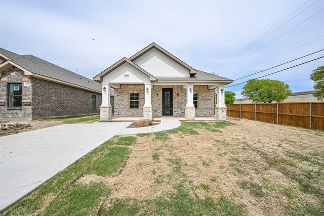 1102 Fort Worth St Street, Grand Prairie, TX 75050