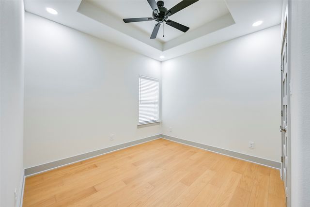 1102 Fort Worth St Street, Grand Prairie, TX 75050