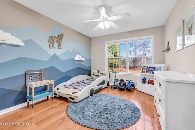 233 Paddington Court 8-3, Manalapan, NJ 07726