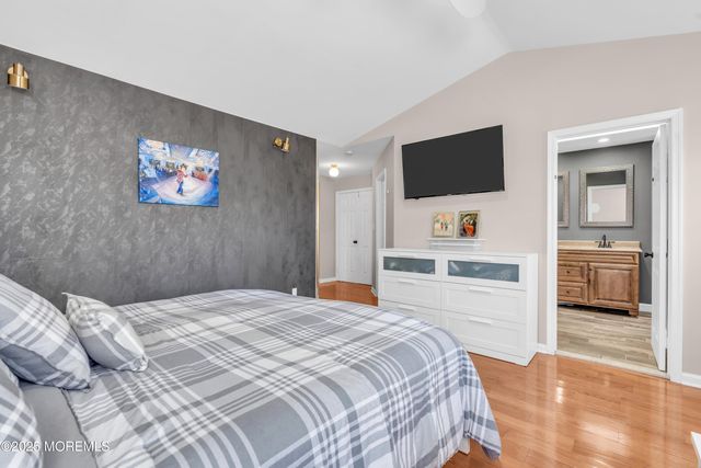 233 Paddington Court 8-3, Manalapan, NJ 07726