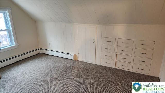 26 East Walnut Street, Nazareth Boro, PA 18064