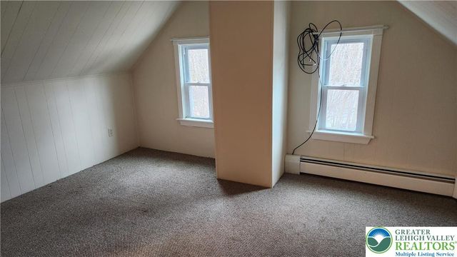 26 East Walnut Street, Nazareth Boro, PA 18064