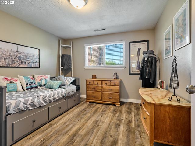 30825 Sw FIR Ave, Wilsonville, OR 97070