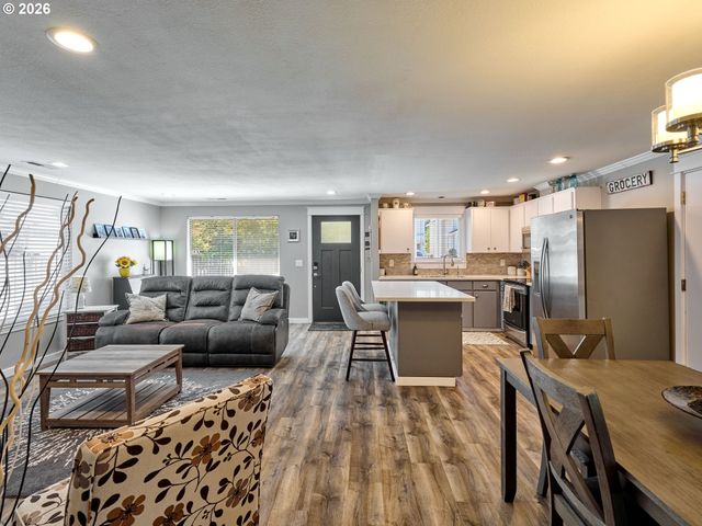 30825 Sw FIR Ave, Wilsonville, OR 97070