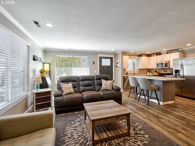 30825 Sw FIR Ave, Wilsonville, OR 97070