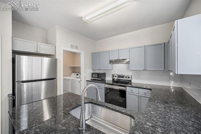 855 Dawn Break Loop, Colorado Springs, CO 80910