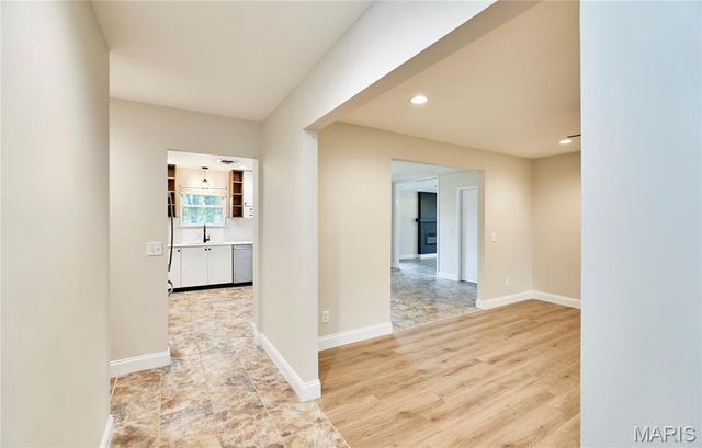 1329 S Wheaton Drive, St Charles, MO 63301