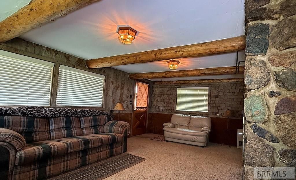 Image 10 of property listing at 501 W Pine Avenue, Mackay, ID 83251