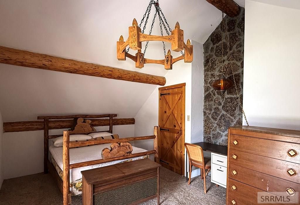 Image 25 of property listing at 501 W Pine Avenue, Mackay, ID 83251