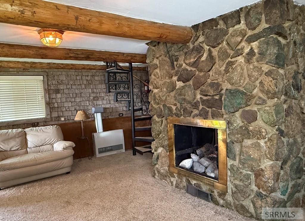 Image 7 of property listing at 501 W Pine Avenue, Mackay, ID 83251