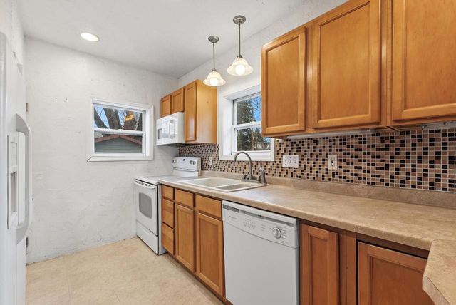 109 WALNUT STREET, Fond Du Lac, WI 54935