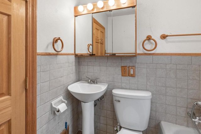 109 WALNUT STREET, Fond Du Lac, WI 54935