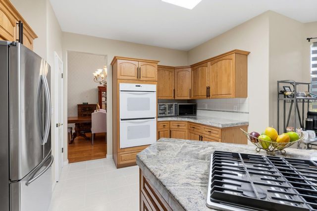 10365 N Pierpont Circle, Fresno, CA 93730
