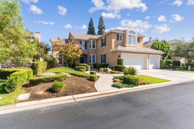 10365 N Pierpont Circle, Fresno, CA 93730