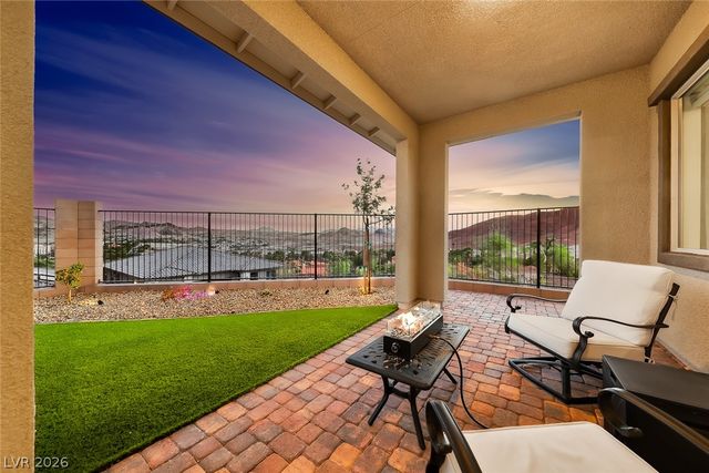 5 Barrio Alto Court, Henderson, NV 89011