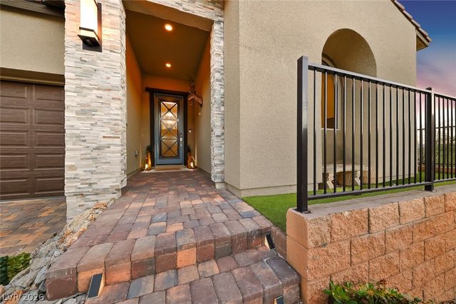 5 Barrio Alto Court, Henderson, NV 89011