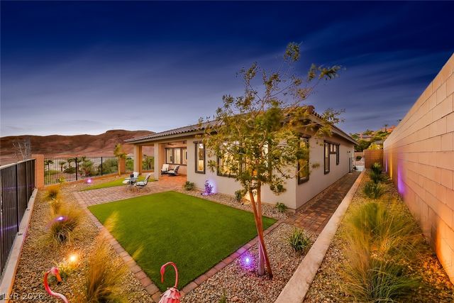 5 Barrio Alto Court, Henderson, NV 89011