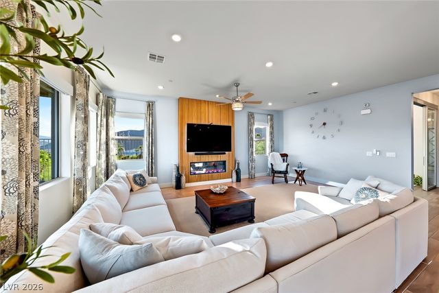 5 Barrio Alto Court, Henderson, NV 89011