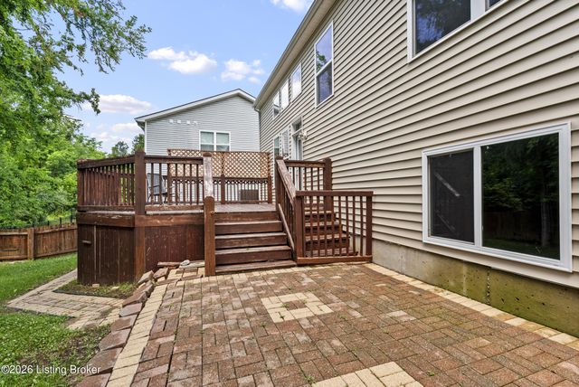 9108 Tamarack Grove Ln, Louisville, KY 40291
