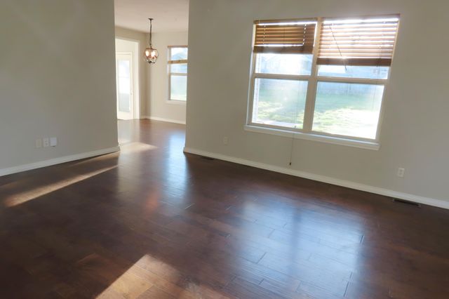 411 N Kyle Avenue, Republic, MO 65738