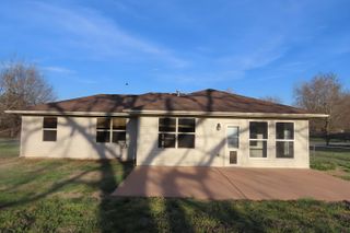 411 N Kyle Avenue, Republic, MO 65738