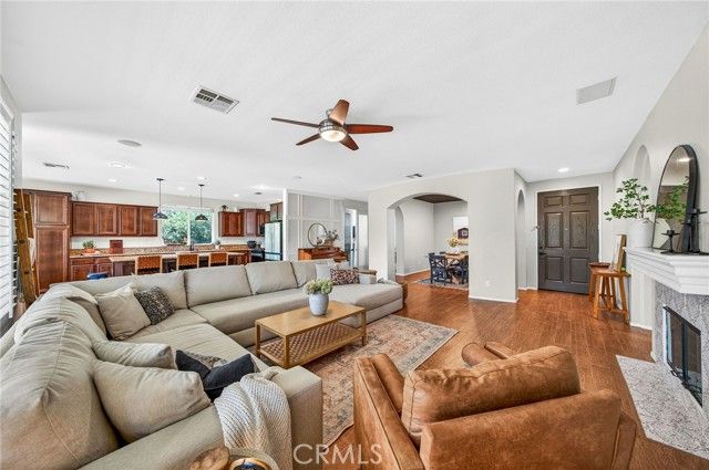 28163 Lookout Point Lane, Menifee, CA 92585