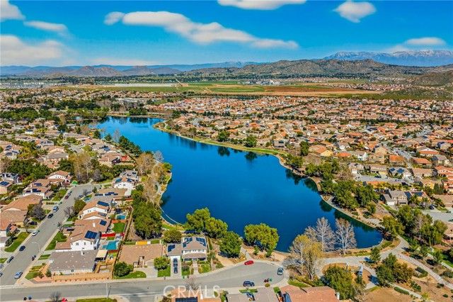 28163 Lookout Point Lane, Menifee, CA 92585
