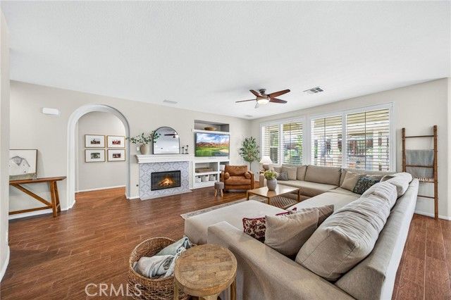 28163 Lookout Point Lane, Menifee, CA 92585