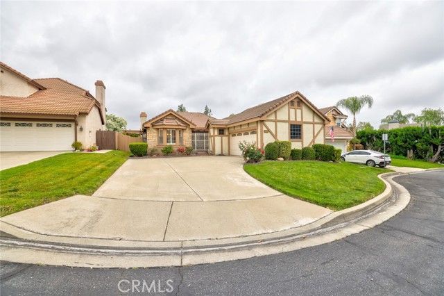 2132 Sunrise Circle, Upland, CA 91784