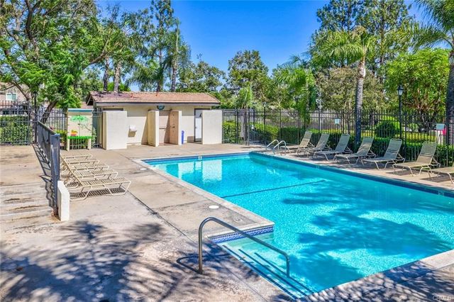 2132 Sunrise Circle, Upland, CA 91784