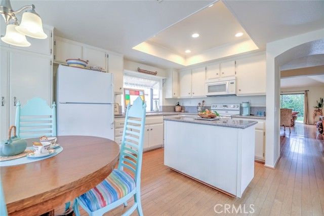 2132 Sunrise Circle, Upland, CA 91784