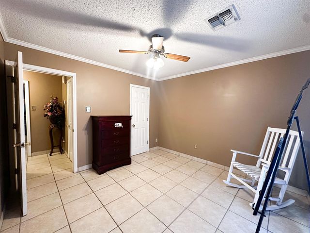 109 Rosedown Dr, Thibodaux, LA 70301