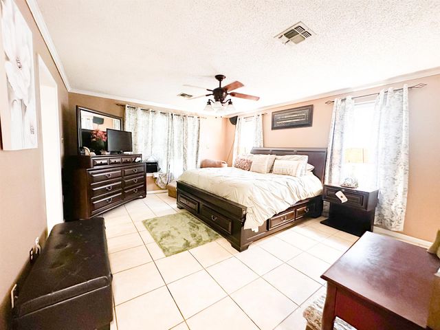 109 Rosedown Dr, Thibodaux, LA 70301