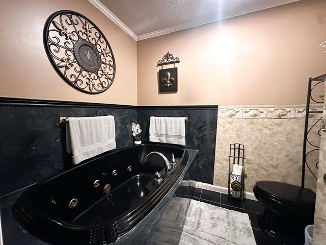 109 Rosedown Dr, Thibodaux, LA 70301