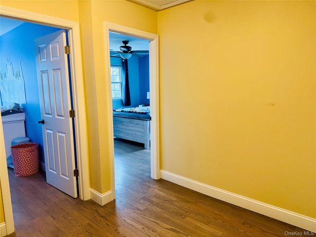 195 Maple Street, Medford, NY 11763