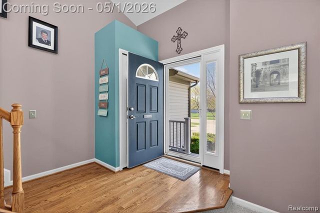 1049 Yale Drive, Oxford, MI 48371