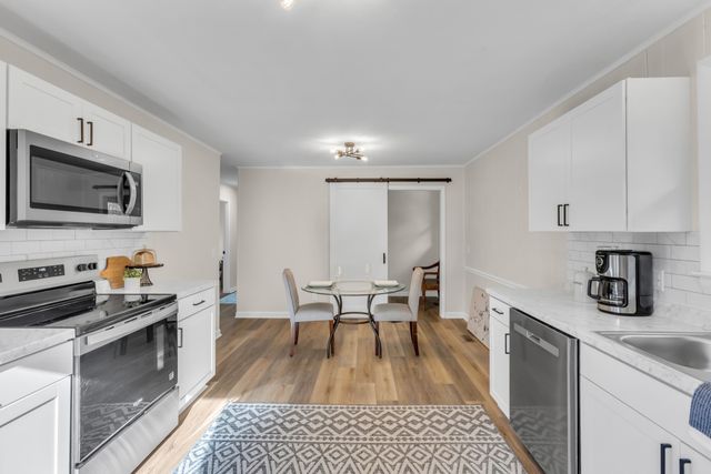 105 Sherry Ln, Dickson, TN 37055