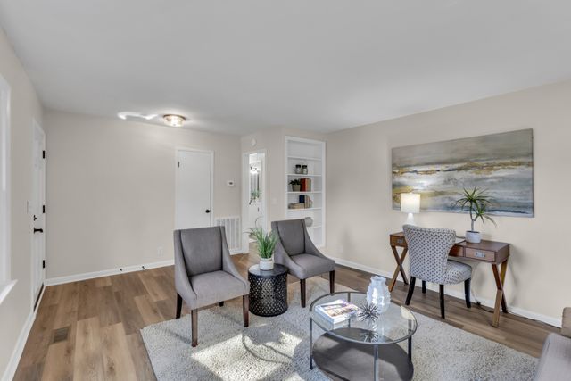 105 Sherry Ln, Dickson, TN 37055