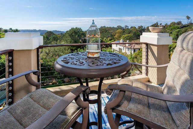 4198 Philbrook Square, San Diego, CA 92130